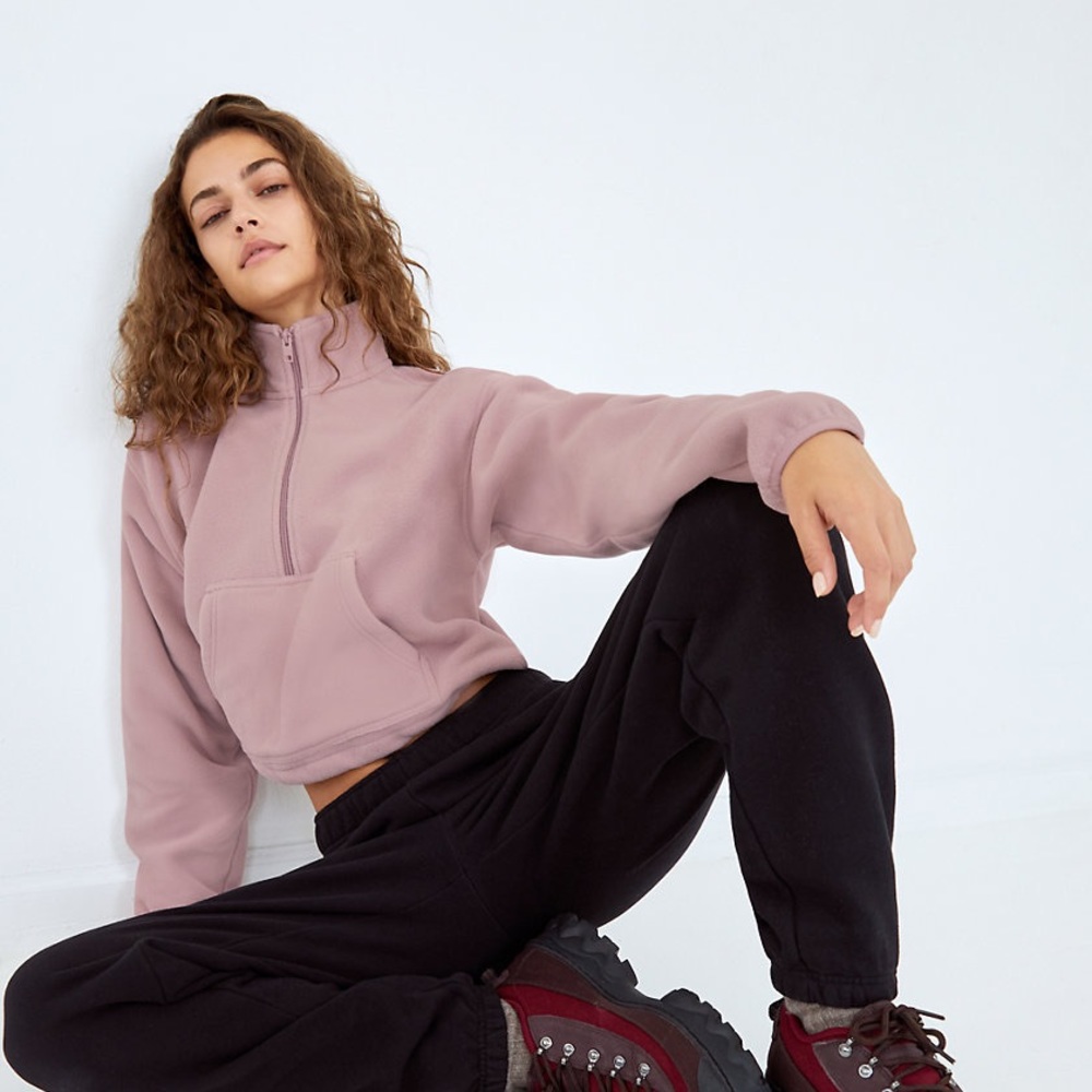 Aritzia: TNA Polar ½ Zip Sweater
